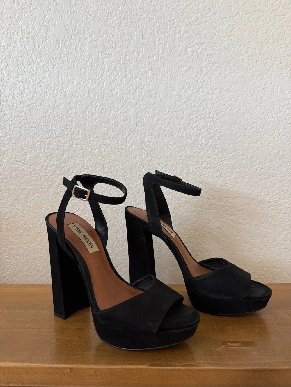 Steve Madden Brrit Black Platform Ankle Strap Sandals Size 8.5
